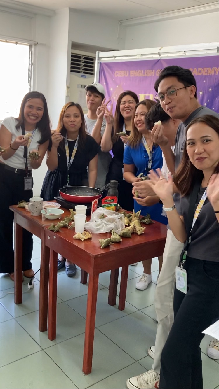 日本語でタロット占いができる さくら庵&RIpple(リップル) Bar | フィリピン・セブ島留学 スピーキング強化ならCEGA